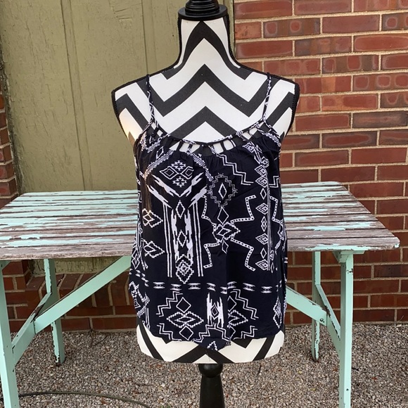 Billabong Tops - NWOT - Billabong Tank Top